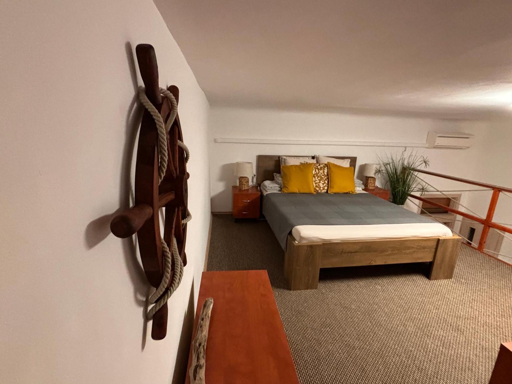 Goldcentral Apartment Danube Budapeste Exterior foto